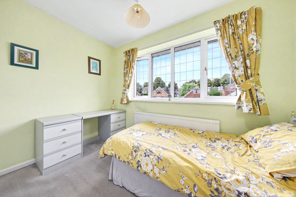 Thornbridge Crescent